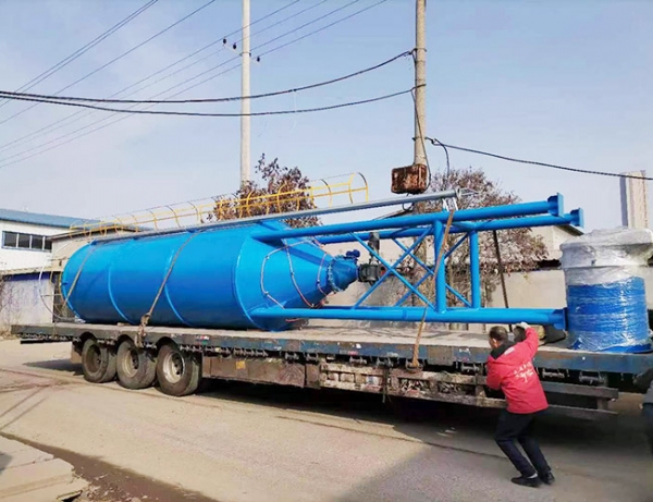 石灰料倉(石灰活性炭) 